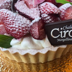 “La Pasticceria Chalet Ciro Rende Omaggio Alle Mamme Con Cheesecake E Cuori Di Graffa”